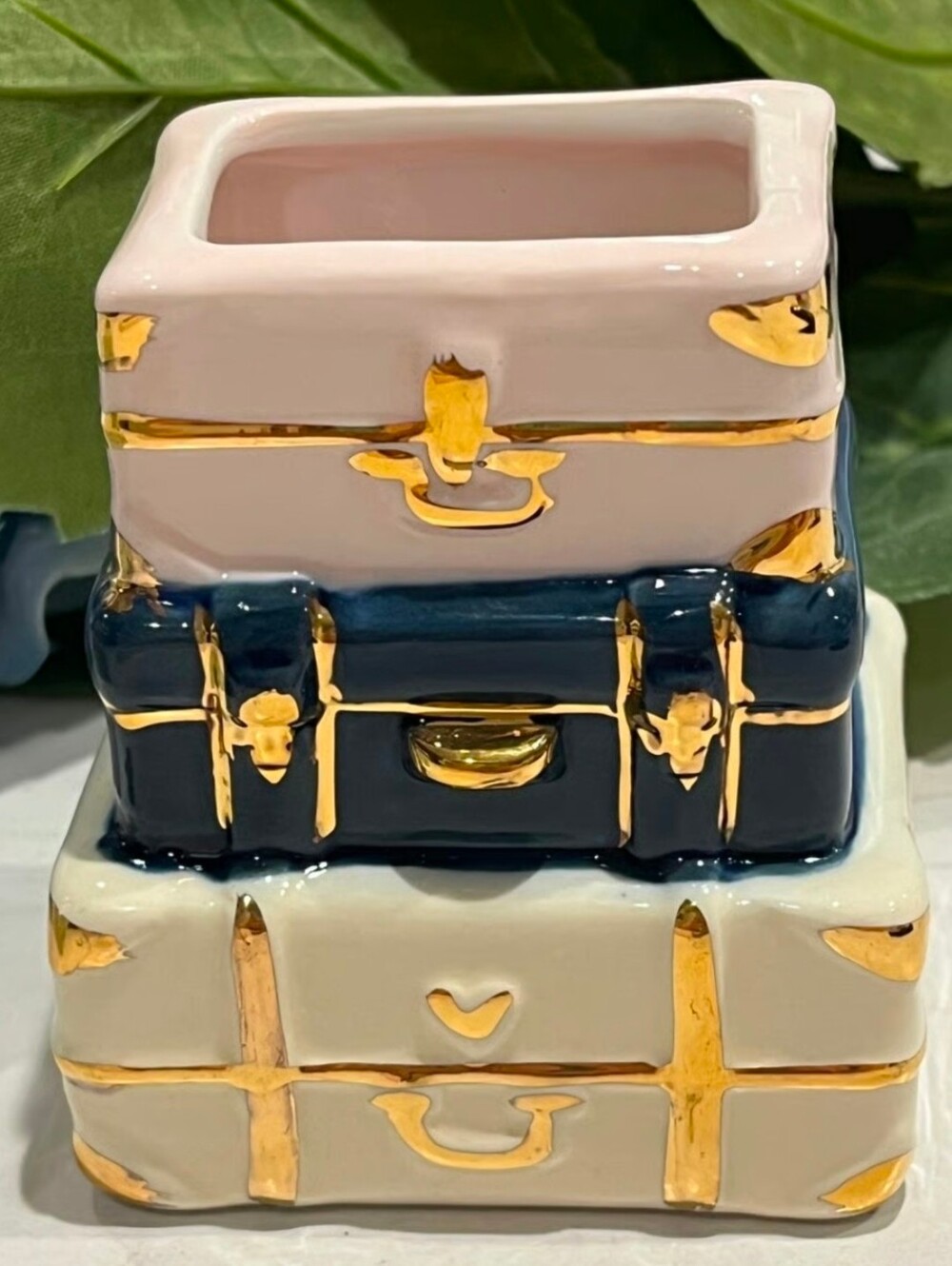 Kate Aspen Ceramic Porcelain Suitcase Ceramic Bud Vase 3.25 X 3"
